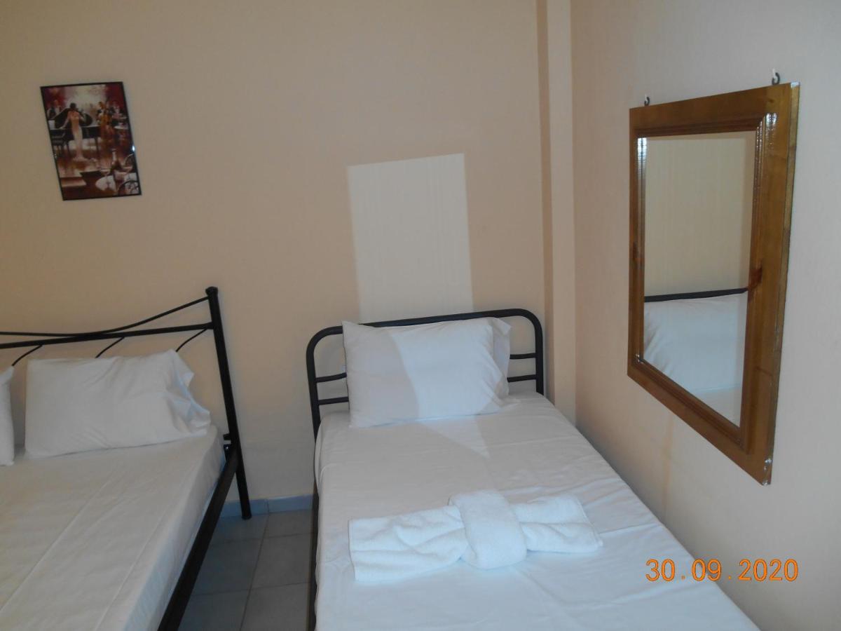 Melios Rooms Petalidi Exterior photo
